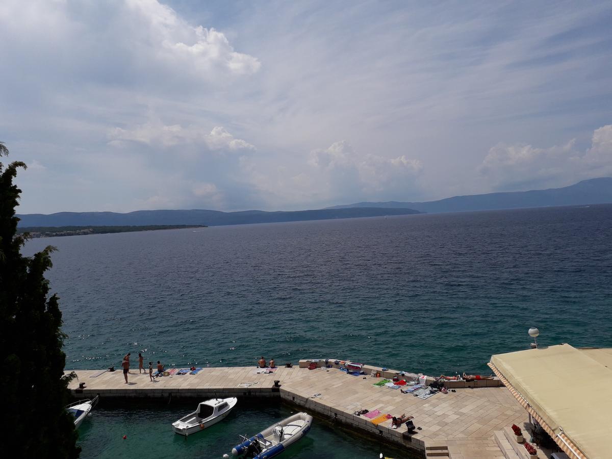 Apartments And Rooms Haludovo - Ribarsko Selo Малинска Экстерьер фото